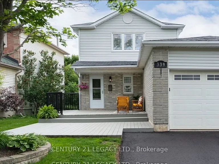 339 Lewis Dr W #UPPER — Photo 2