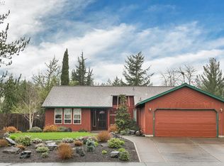2009 NE Jamie Dr, Hillsboro, OR 97124