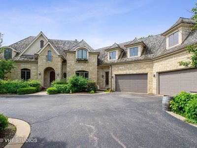 28317 Gray Barn Ln, Lake Barrington, IL, 60010