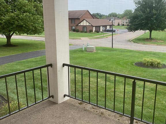 2nd image of 810 Pearson Cir