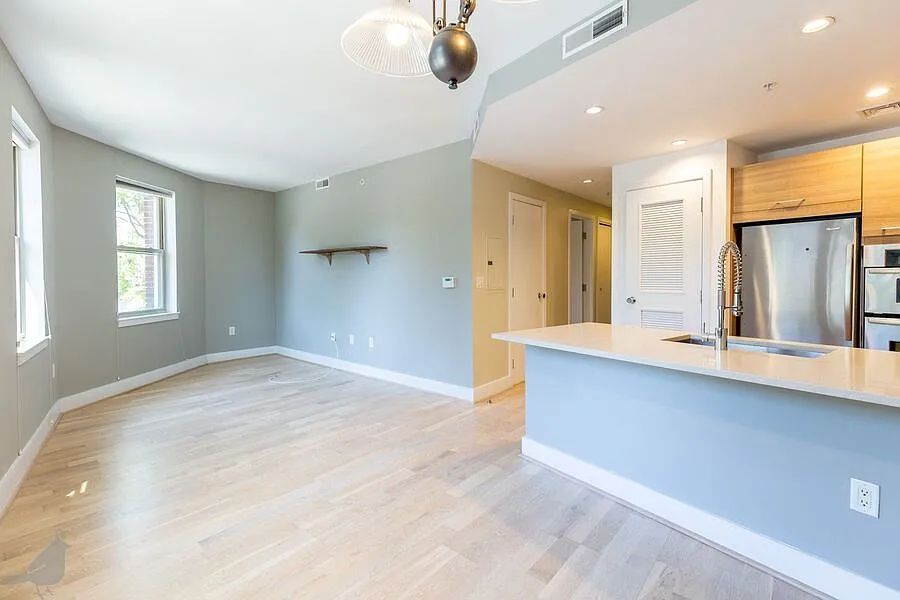 1020 Monroe St NW #202