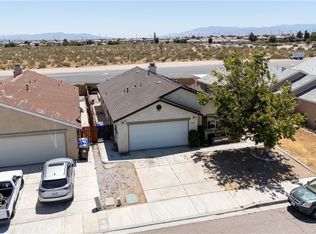 13363 Merry Oaks St, Victorville, CA 92392