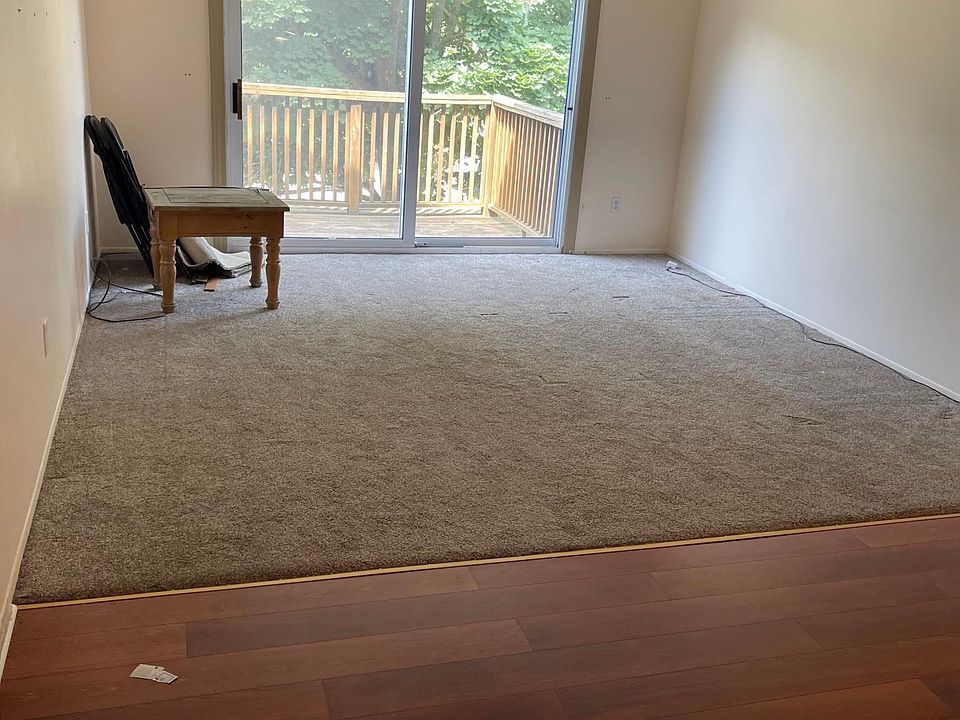 1st image of 841 Bloomfield Village Blvd