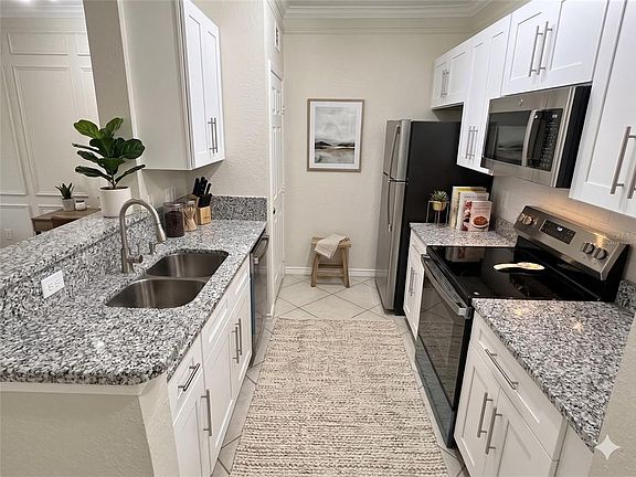 5th image of 4323 Bayside Village Dr APT 202