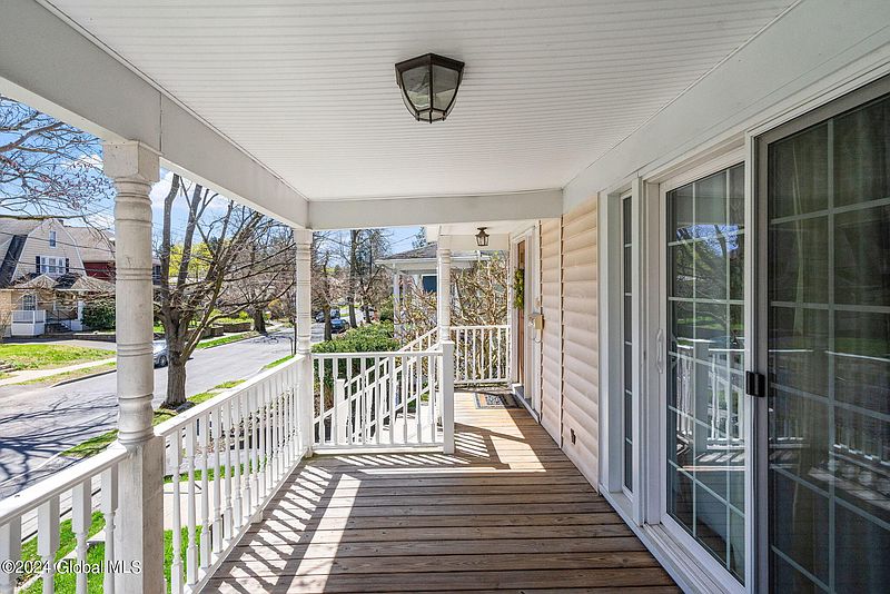 2nd image of 14 Fairlawn Avenue