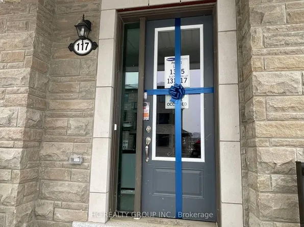 117 Thomas Frisby Jr Cres, Markham, ON L6C 3L1
