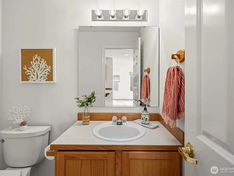 11003 Pansy Pl NW — Photo 6