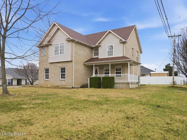 270 W Emerald Cir, Mount Washington, KY 40047