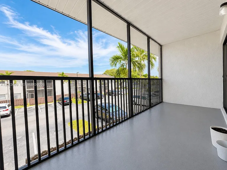 10370 SW 220th St #224 — Photo 25