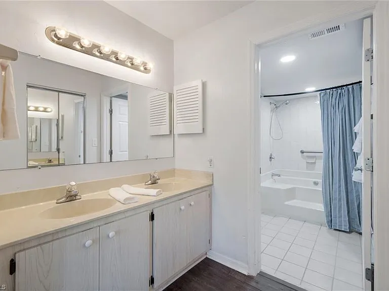 15161 Cedarwood Ln #1205 — Photo 13
