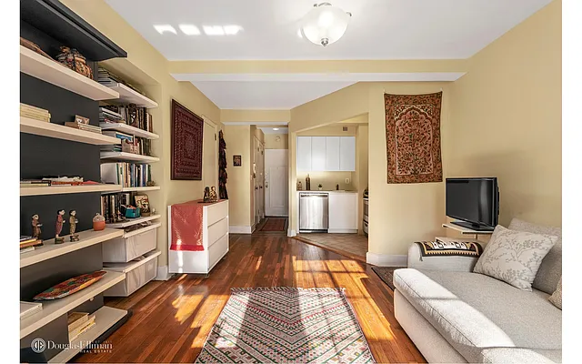 Sold by Douglas Elliman | media 4