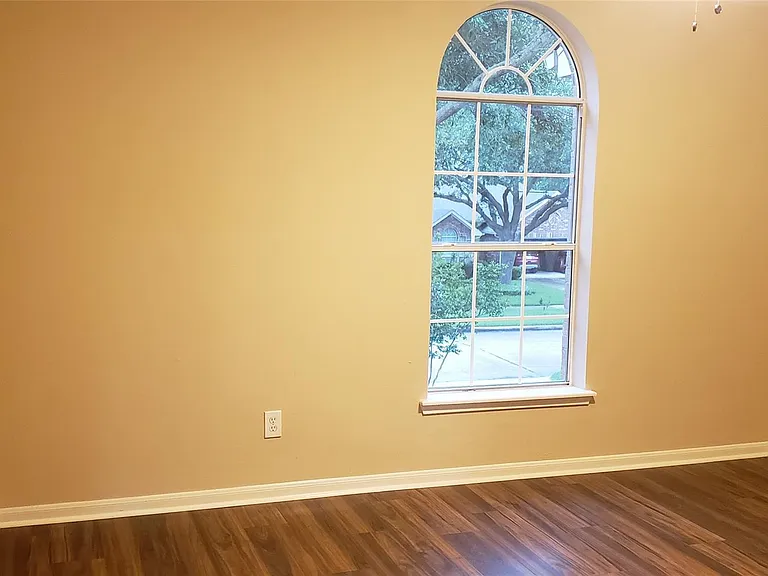 3839 Landon Park Dr — Photo 13