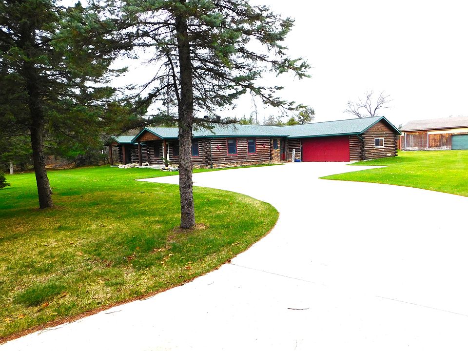 1st image of 900 Richardson Rd