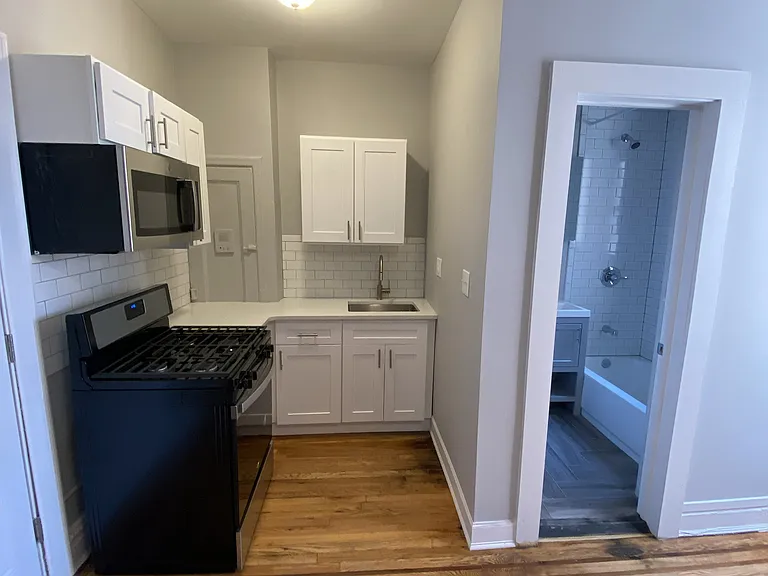64 Baldwin Avenue — Photo 9