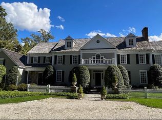 209 Lukes Wood Rd, New Canaan, CT 06840