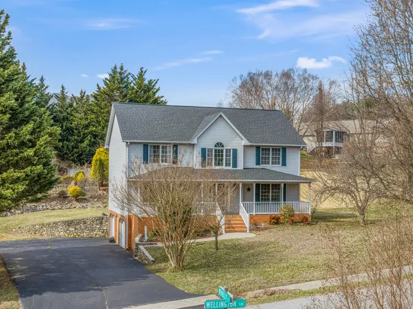 175 Wellington Ln, Daleville, VA 24083