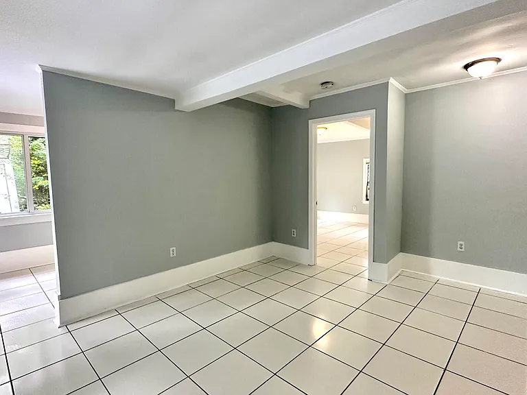 313 S Lakeside Dr #2 — Photo 6
