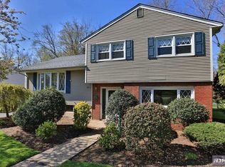 334 Main St, New Milford, NJ 07646