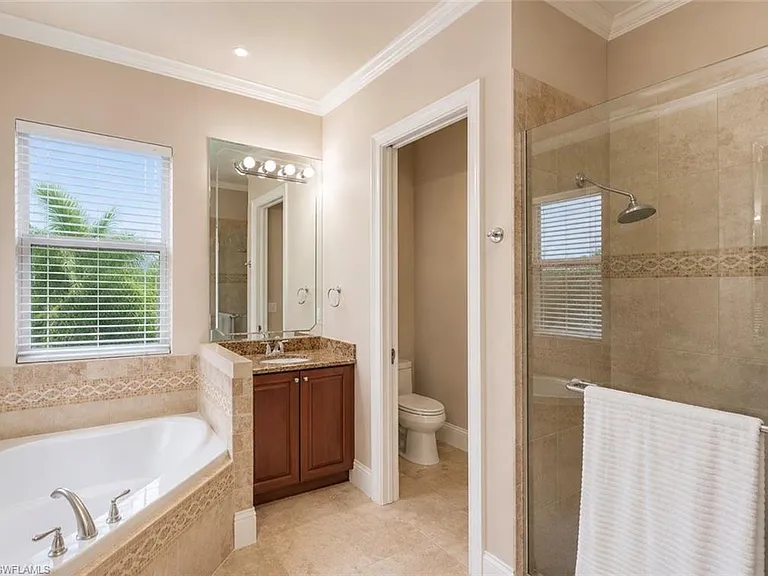 2915 Coco Lakes Dr — Photo 29