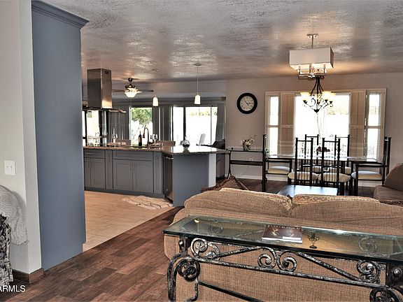 3rd image of 10426 W Indian Wells Dr