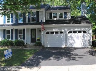 33 Cinnabar Ct, Gaithersburg, MD 20879