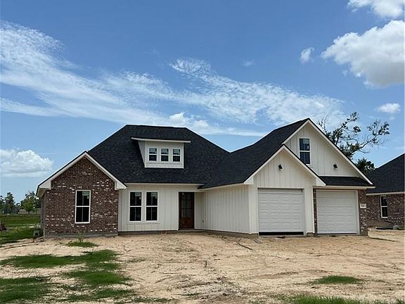 2nd image of 721 Wayside Dr