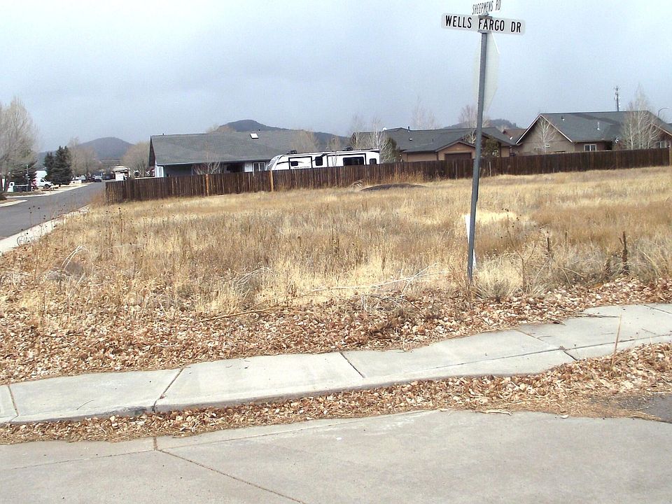 1st image of 901 Wells Fargo Dr