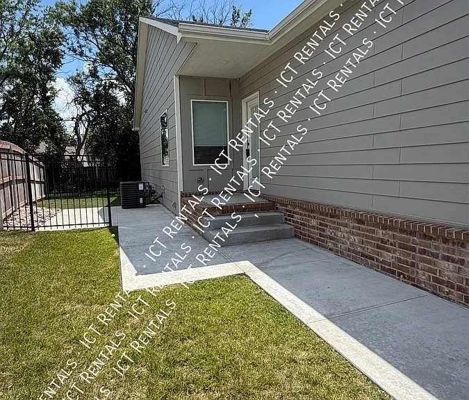 1140 N Joye St #1 — Photo 12