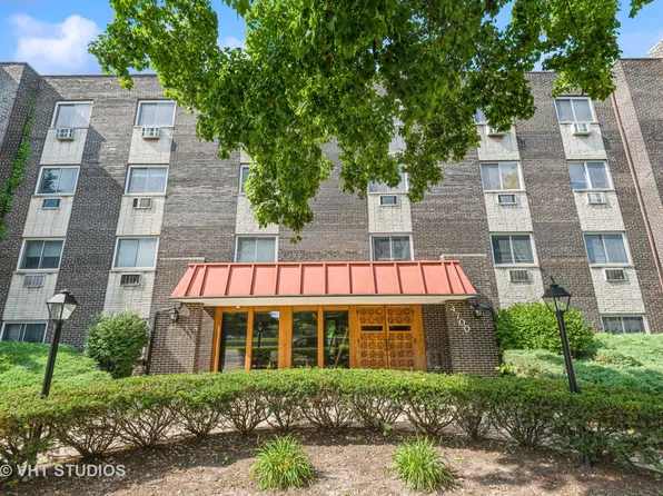 4700 Old Orchard Rd APT 406, Skokie, IL 60076