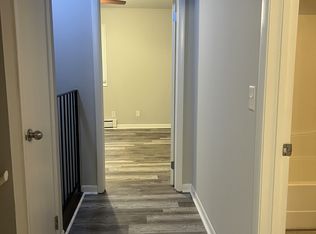 1694 Molitor Rd APT B, Aurora, IL 60505