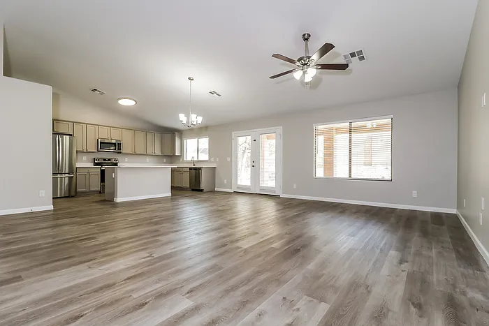 22996 W Papago St — Photo 5