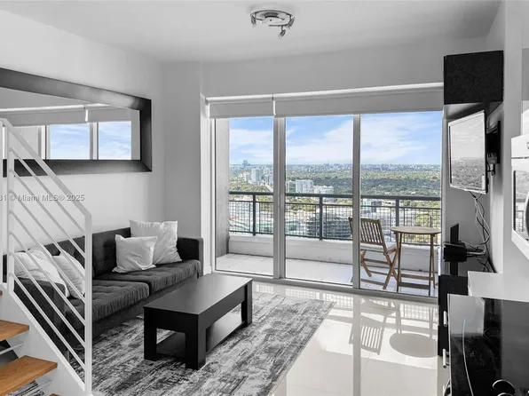 60 SW 13th St APT 2409, Miami, FL 33130