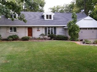 4253 E The Trail St, Port Clinton, OH 43452