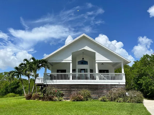 118 Balmoral Ct, Marco Island, FL 34145