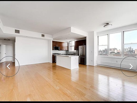 4th image of 50 Oceana Dr W APT 7
