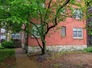 5576 Pershing Ave APT 21, Saint Louis, MO 63112