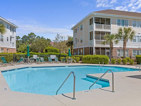 3rd image of 5751 Oyster Catcher Dr. #323