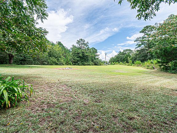 4th image of 212 County Road 635