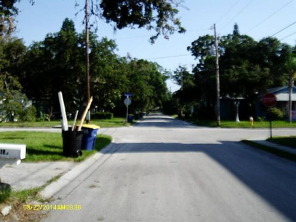 5th image of 1556 Tilley Ave
