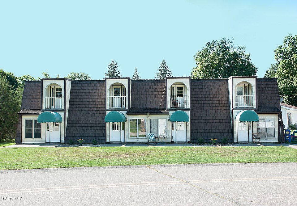 1st image of 120 Park Dr