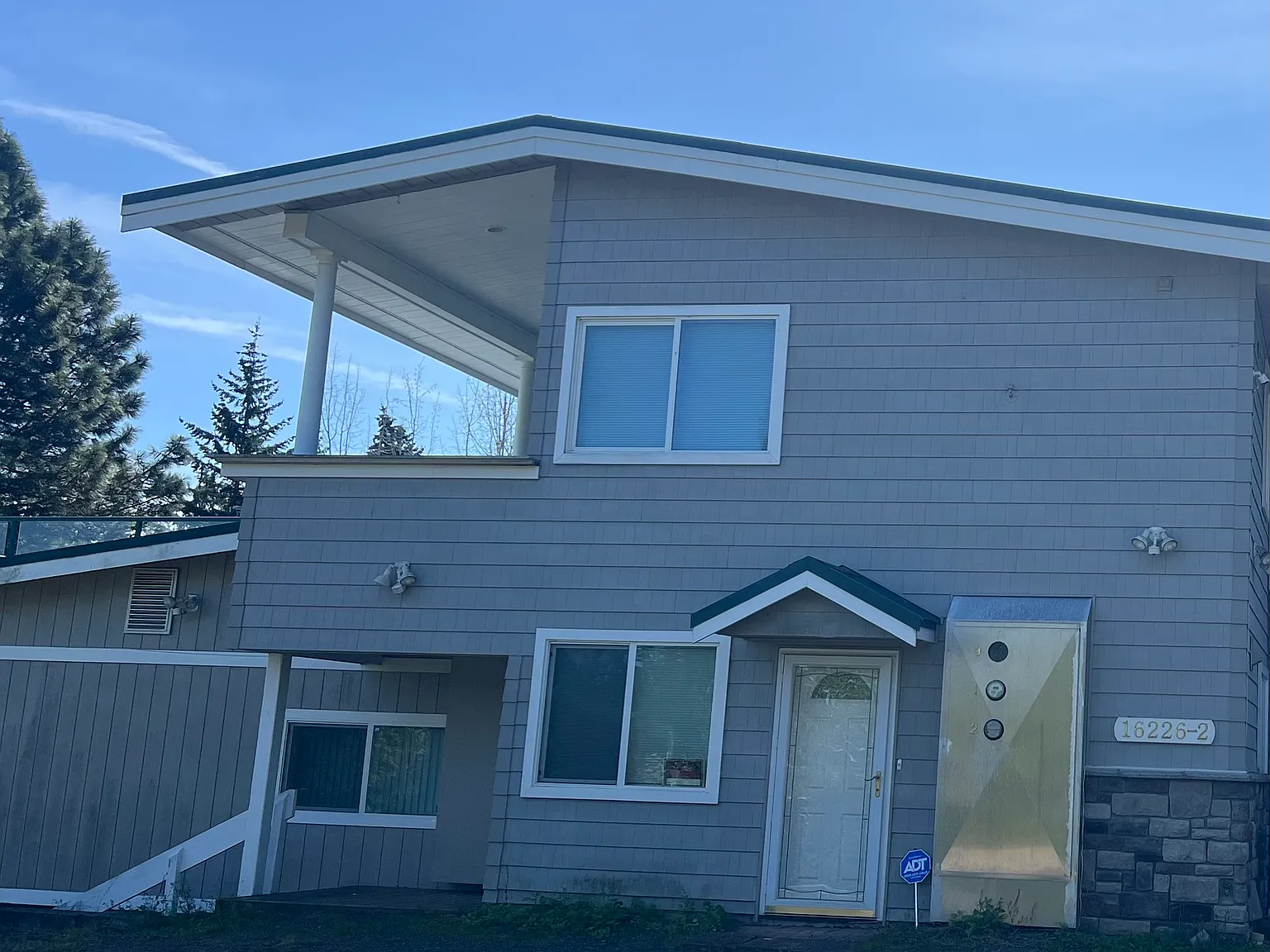 1 bed, 750 sqft, $2,200 — Photo 1