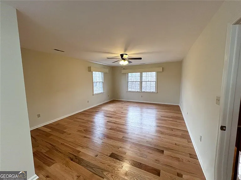 195 Deerfield Rd — Photo 19