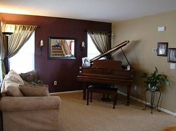 3rd image of 2175 Lupine Pl