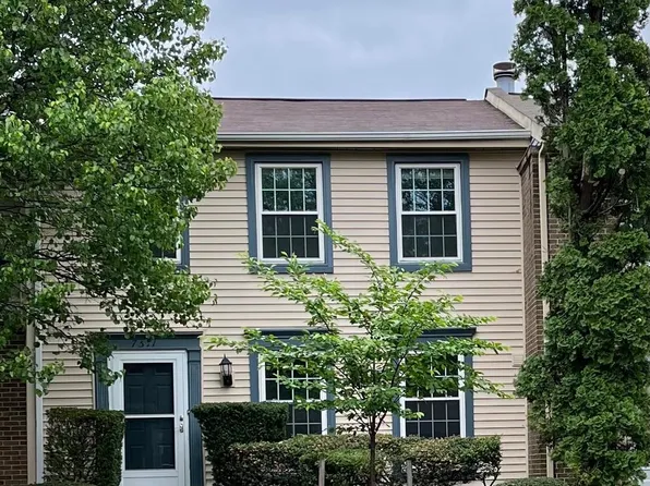 7511 Weatherby Dr, Derwood, MD 20855