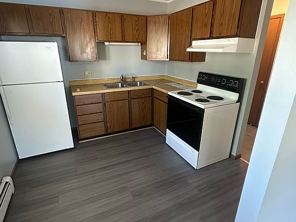 2nd image of 1265 Webb St #1