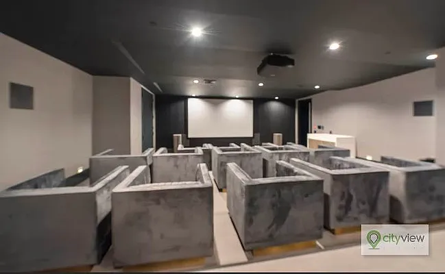 Rented by The KCI Group | media 51