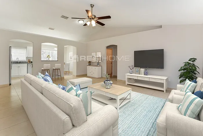 3 bed, 2.0 bath, 1243 sqft, $1,820 — Photo 4