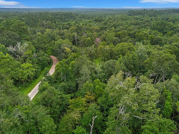 5th image of 396 County Road 310