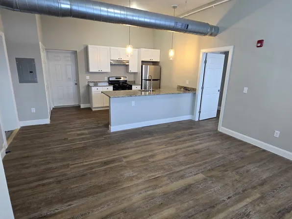 22 Richard St, New Haven, CT