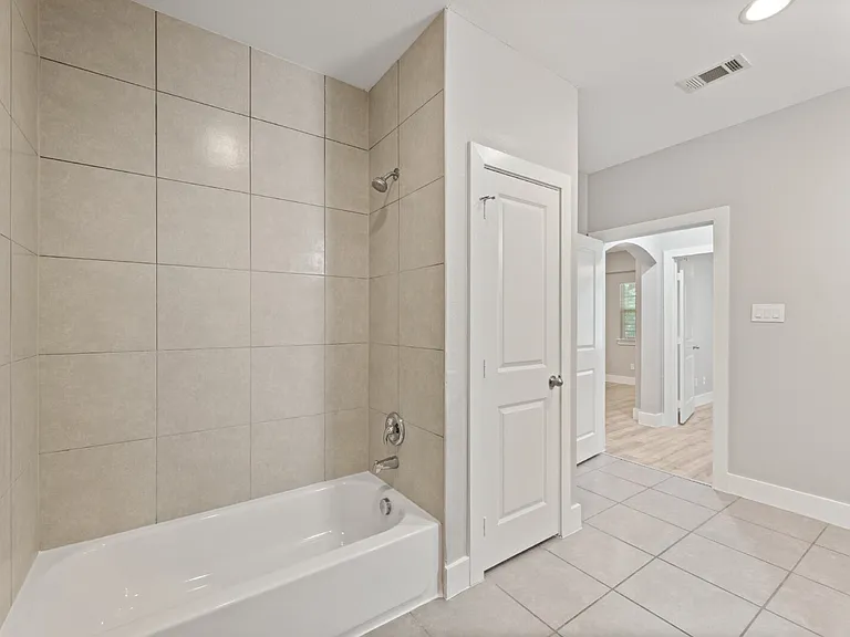 13601 Pinnacle Cir W #2103 — Photo 17